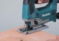 Scie Sauteuse MAKITA JV0600J 650 W